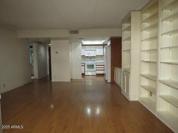 7930 Camelback Rd #107, Scottsdale, AZ 85251
