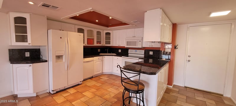 7930 Camelback Rd #512, Scottsdale, AZ 85251