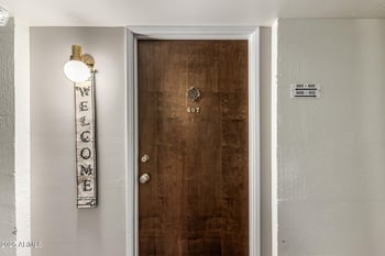7930 Camelback Rd #607, Scottsdale, AZ 85251