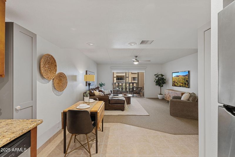 7930 E Camelback Rd #409, Scottsdale, AZ 85251