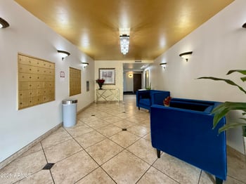 7930 E Camelback Rd #709, Scottsdale, AZ 85251
