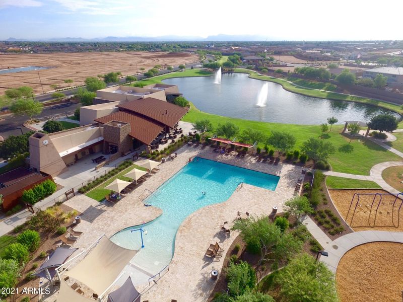 7930 S Columbus Dr, Gilbert, AZ 85298