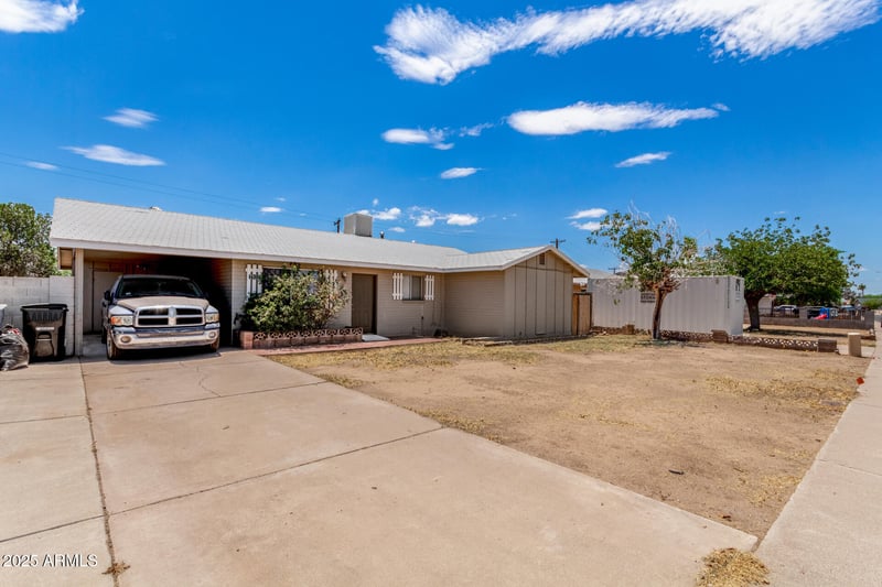 7931 Earll Dr, Phoenix, AZ 85033