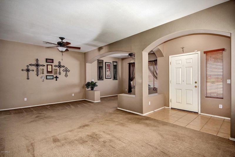 7931 W Lumbee St, Phoenix, AZ 85043