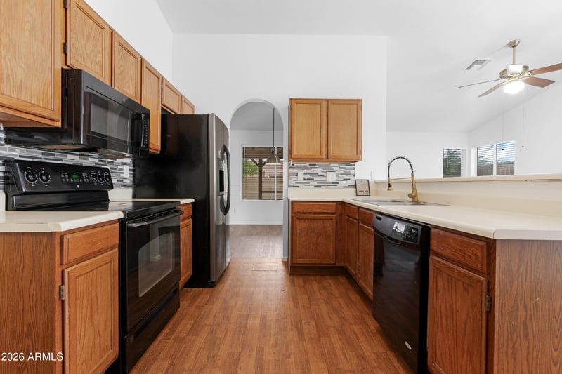 7931 W Vermont Ave, Glendale, AZ 85303