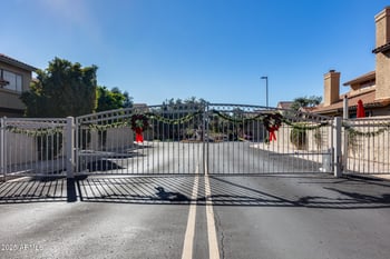 7932 Joshua Tree Ln, Scottsdale, AZ 85250