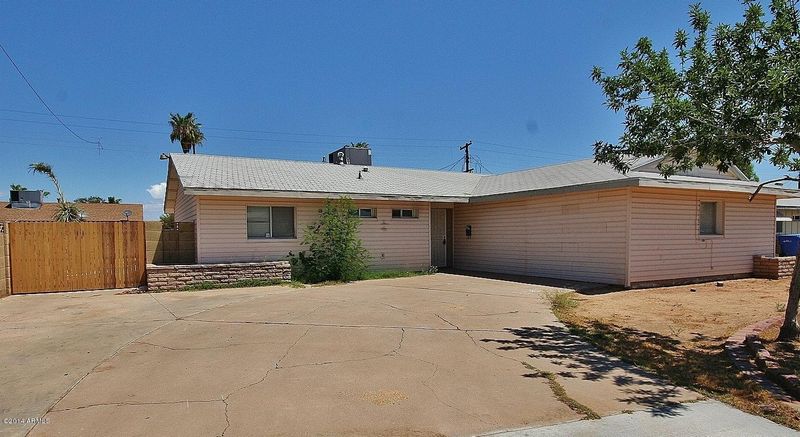 7934 W Earll Dr, Phoenix, AZ 85033