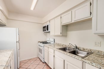 7937 Pinchot Ave, Phoenix, AZ 85033