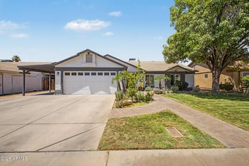 7938 W Georgia Ave, Glendale, AZ 85303