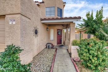 7939 Shaw Butte Dr, Peoria, AZ 85345