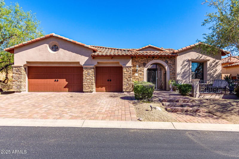 7939 Stonecliff Cir, Mesa, AZ 85207