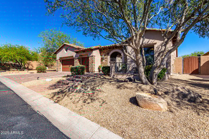 7939 Stonecliff Cir, Mesa, AZ 85207