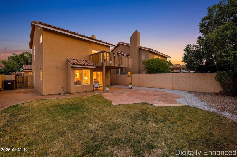 7939 Shaw Butte Dr, Peoria, AZ 85345