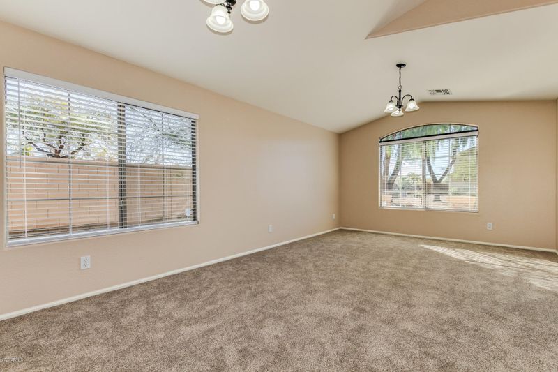 794 E Lynx Pl, Chandler, AZ 85249