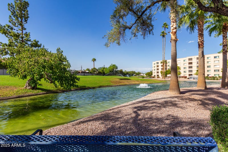 7940 Camelback Rd #101, Scottsdale, AZ 85251