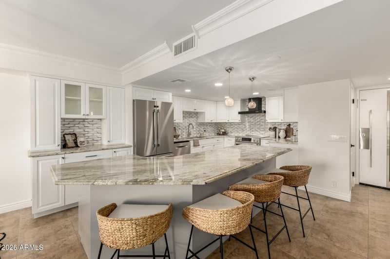 7940 Camelback Rd #312, Scottsdale, AZ 85251