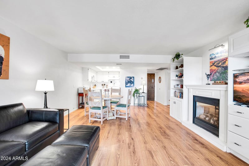 7940 Camelback Rd #506, Scottsdale, AZ 85251