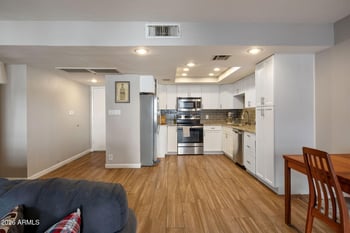 7940 E Camelback Rd #205, Scottsdale, AZ 85251
