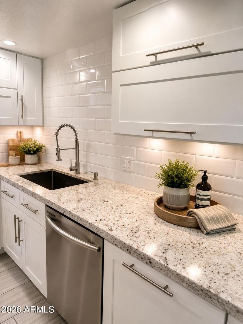 7940 E Camelback Rd #307, Scottsdale, AZ 85251