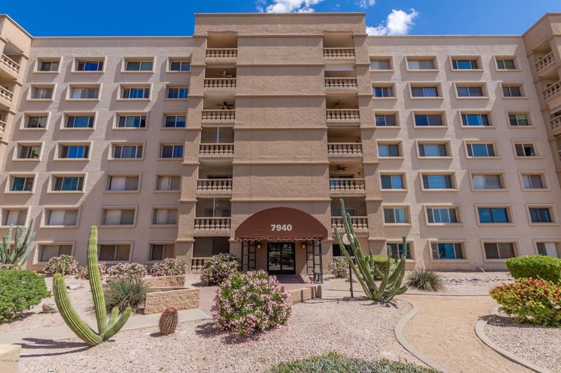 7940 E Camelback Rd #406, Scottsdale, AZ 85251