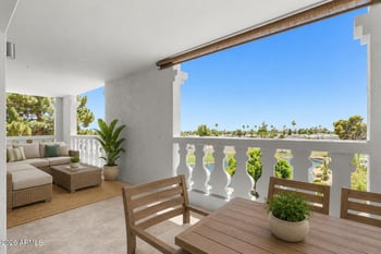 7940 Camelback Rd #411, Scottsdale, AZ 85251