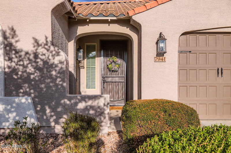 7941 Peppertree Dr, Gilbert, AZ 85298