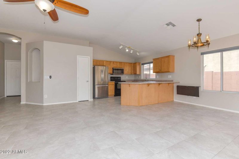 7942 E Holmes Ave, Mesa, AZ 85209