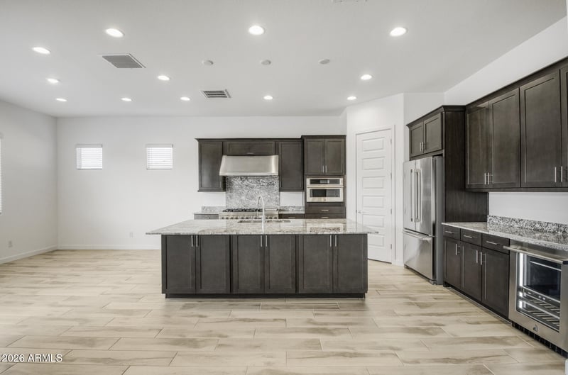 7942 W Rowel Rd, Peoria, AZ 85383
