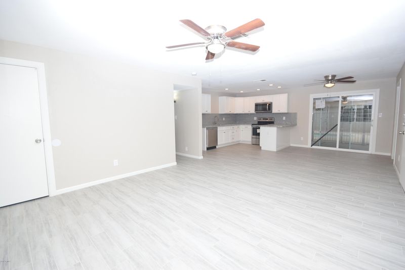7943 W Pierson St, Phoenix, AZ 85033