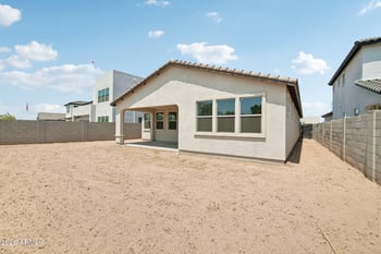 7945 Loma Ln, Peoria, AZ 85345