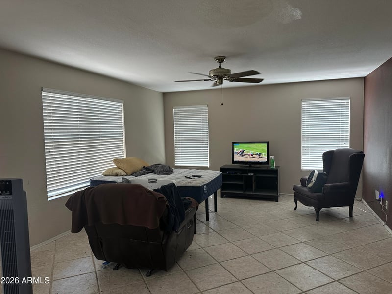 7945 W Wescott Dr, Glendale, AZ 85308