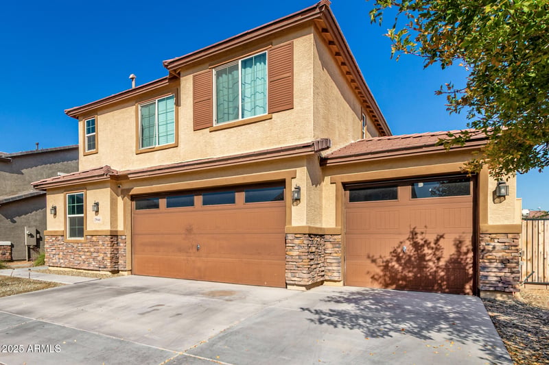 7946 W Encinas Ln, Phoenix, AZ 85043
