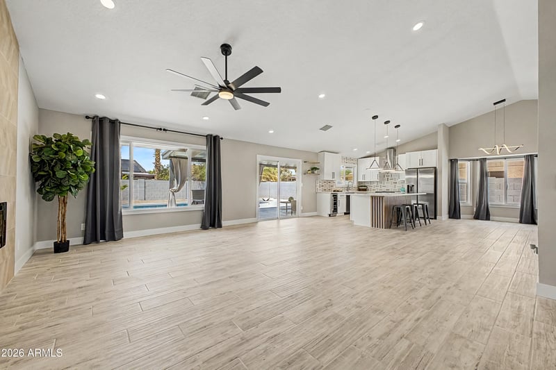 7948 W Pershing Ave, Peoria, AZ 85381