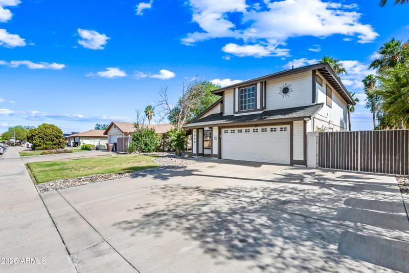 7949 W Pershing Ave, Peoria, AZ 85381