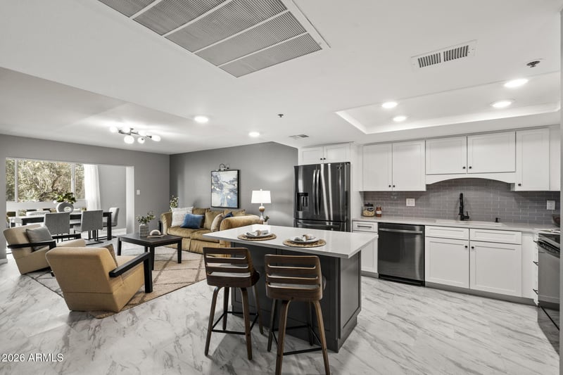 7950 Camelback Rd #308, Scottsdale, AZ 85251