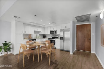 7950 Camelback Rd #404, Scottsdale, AZ 85251