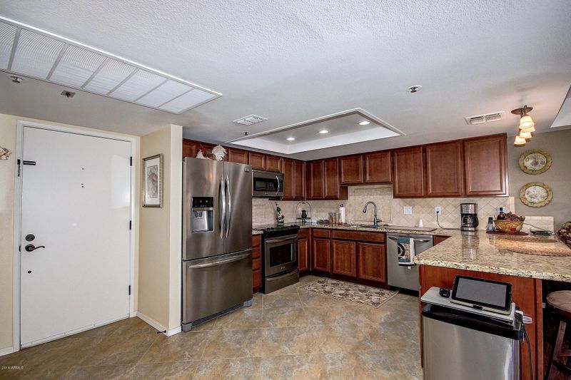 7950 E Camelback Rd #201, Scottsdale, AZ 85251