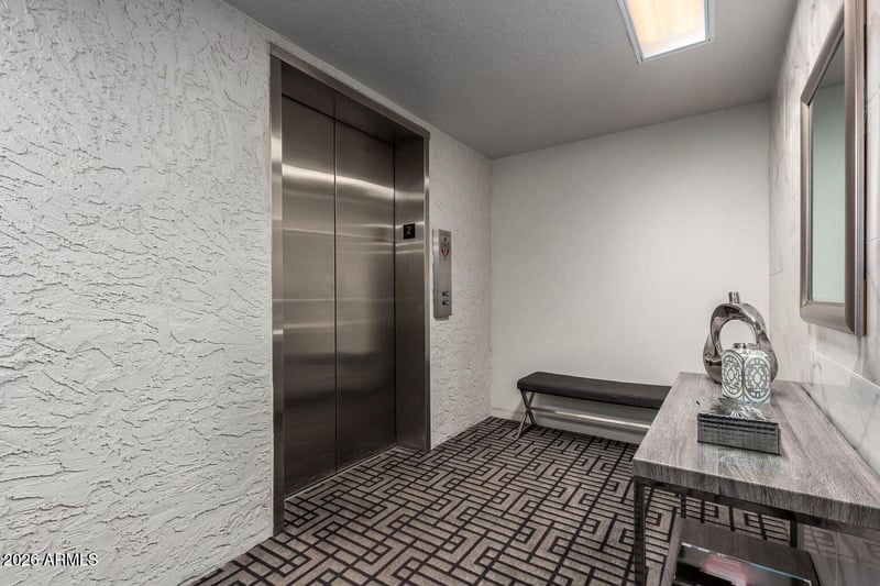 7950 Camelback Rd #28-205, Scottsdale, AZ 85251