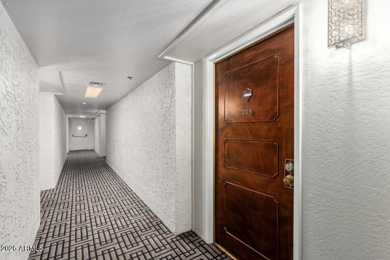 7950 Camelback Rd #28-205, Scottsdale, AZ 85251