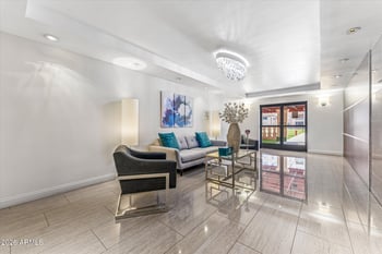 7950 E Camelback Rd #704, Scottsdale, AZ 85251