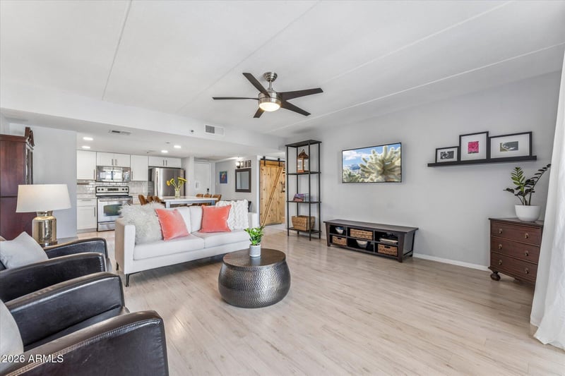 7950 E Camelback Rd #704, Scottsdale, AZ 85251