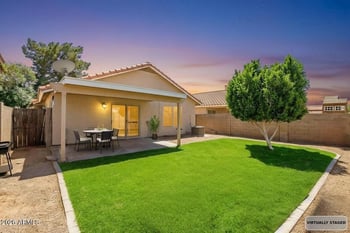 7950 Paradise Dr, Peoria, AZ 85345