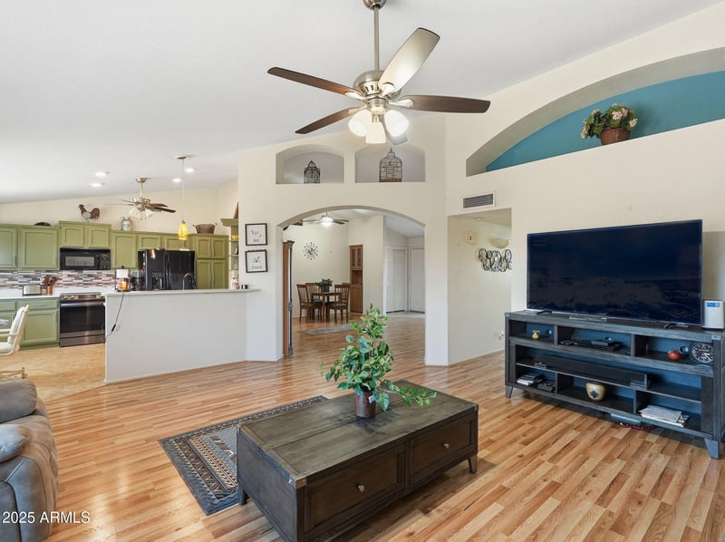 7953 Milagro Ave, Mesa, AZ 85209