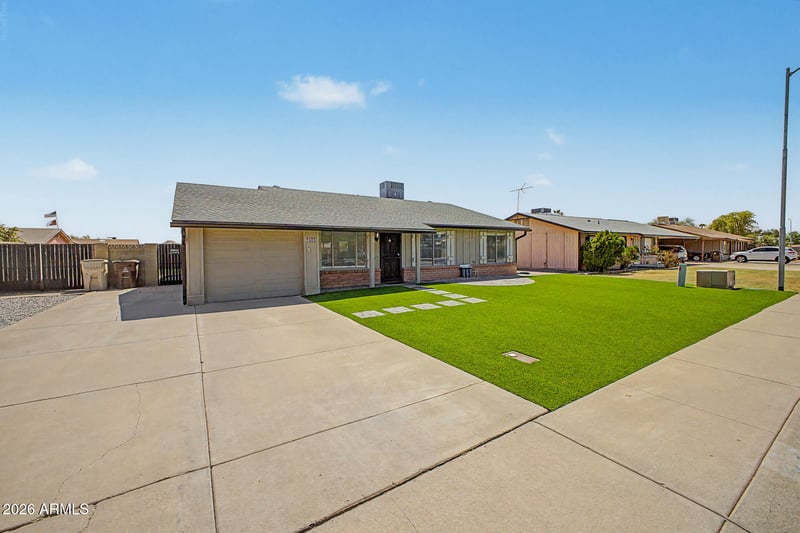 7953 W Sahuaro Dr, Peoria, AZ 85345