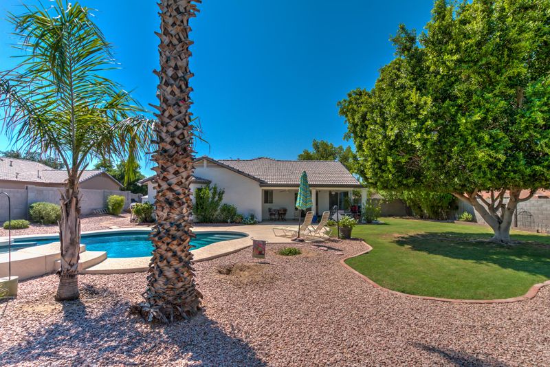 7954 E Dartmouth St, Mesa, AZ 85207