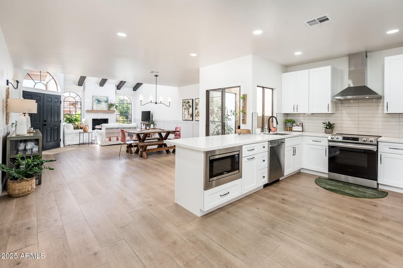 7955 Chaparral Rd #106, Scottsdale, AZ 85250