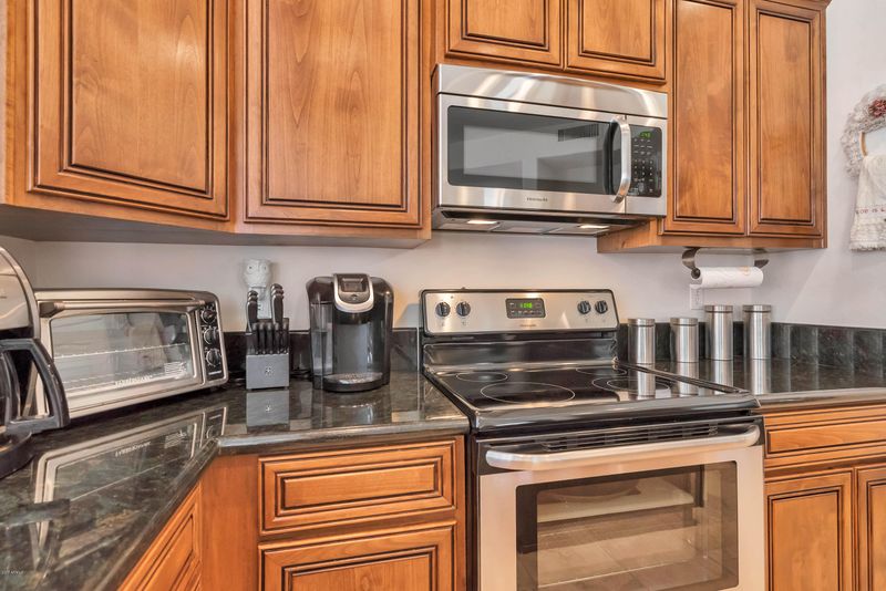 7958 E Posada Ave, Mesa, AZ 85212