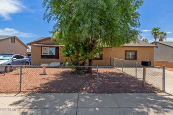 7959 Coolidge St, Phoenix, AZ 85033