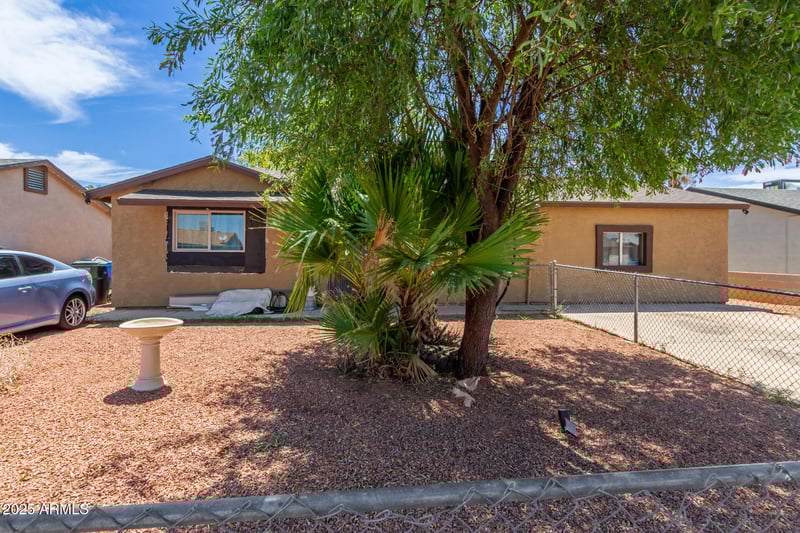 7959 Coolidge St, Phoenix, AZ 85033