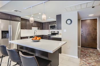 7960 Camelback Rd #209, Scottsdale, AZ 85251